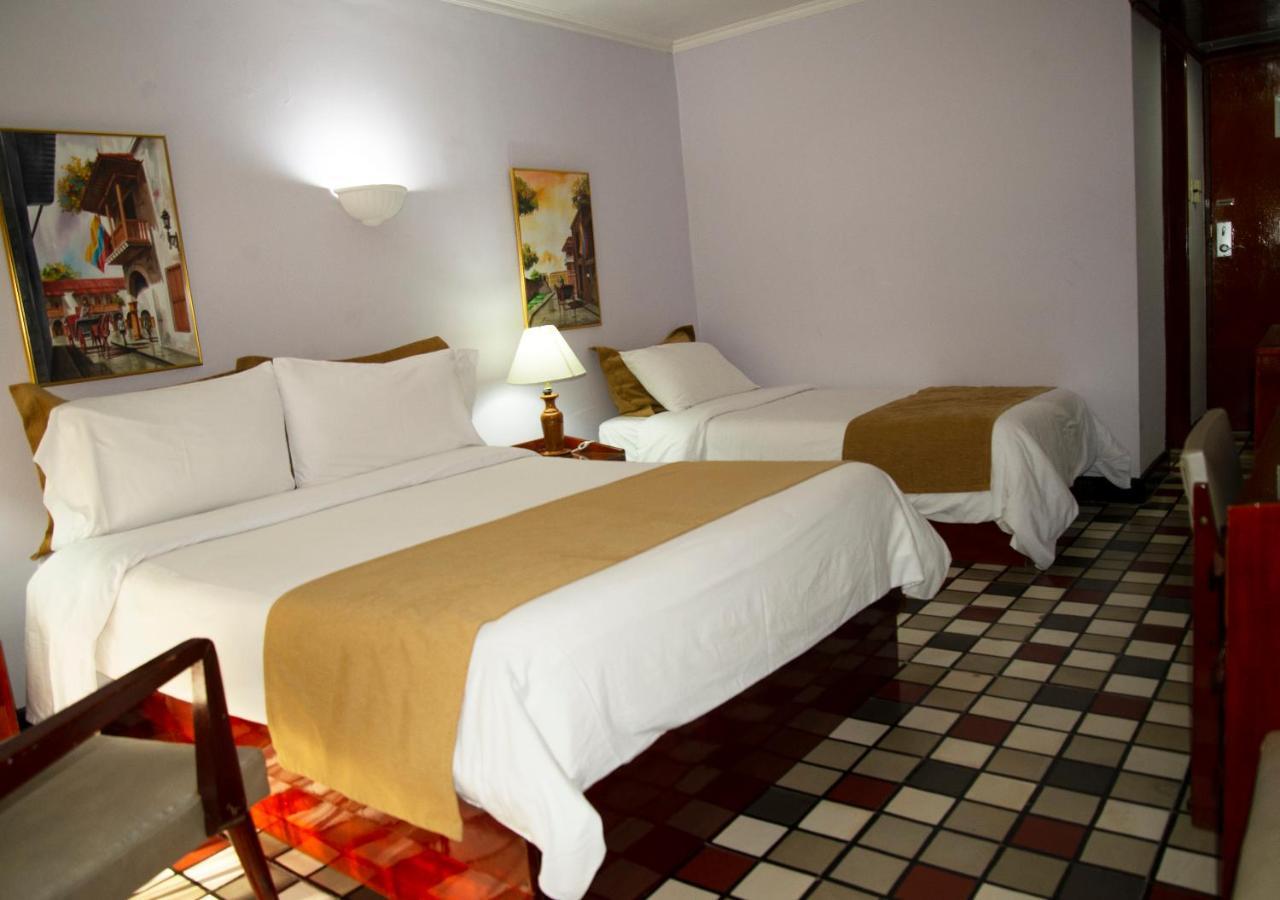 Hotel Bahia Cartagena エクステリア 写真