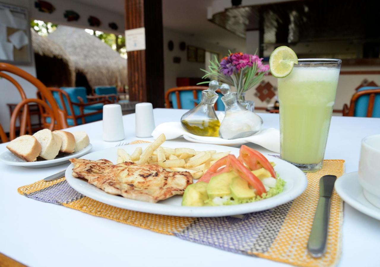 Hotel Bahia Cartagena エクステリア 写真