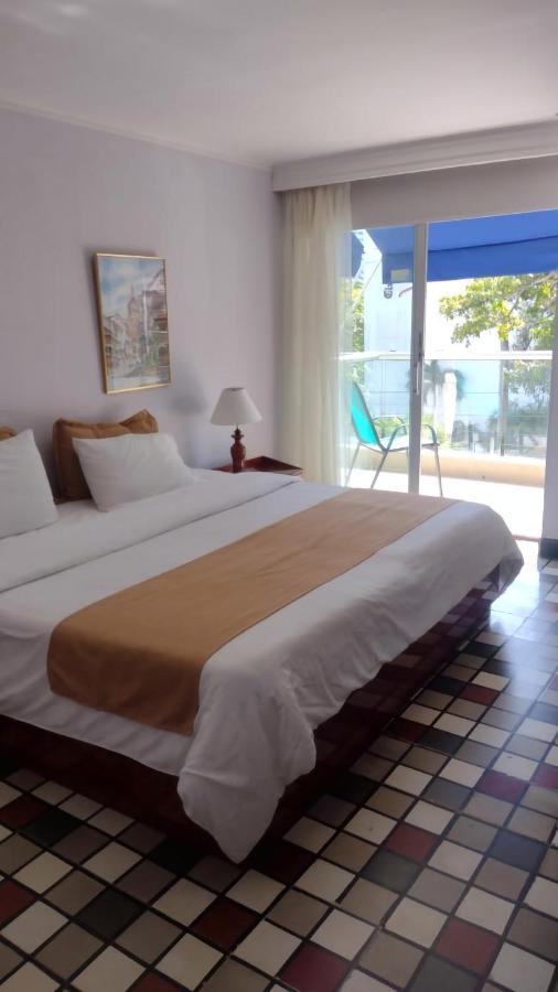 Hotel Bahia Cartagena エクステリア 写真