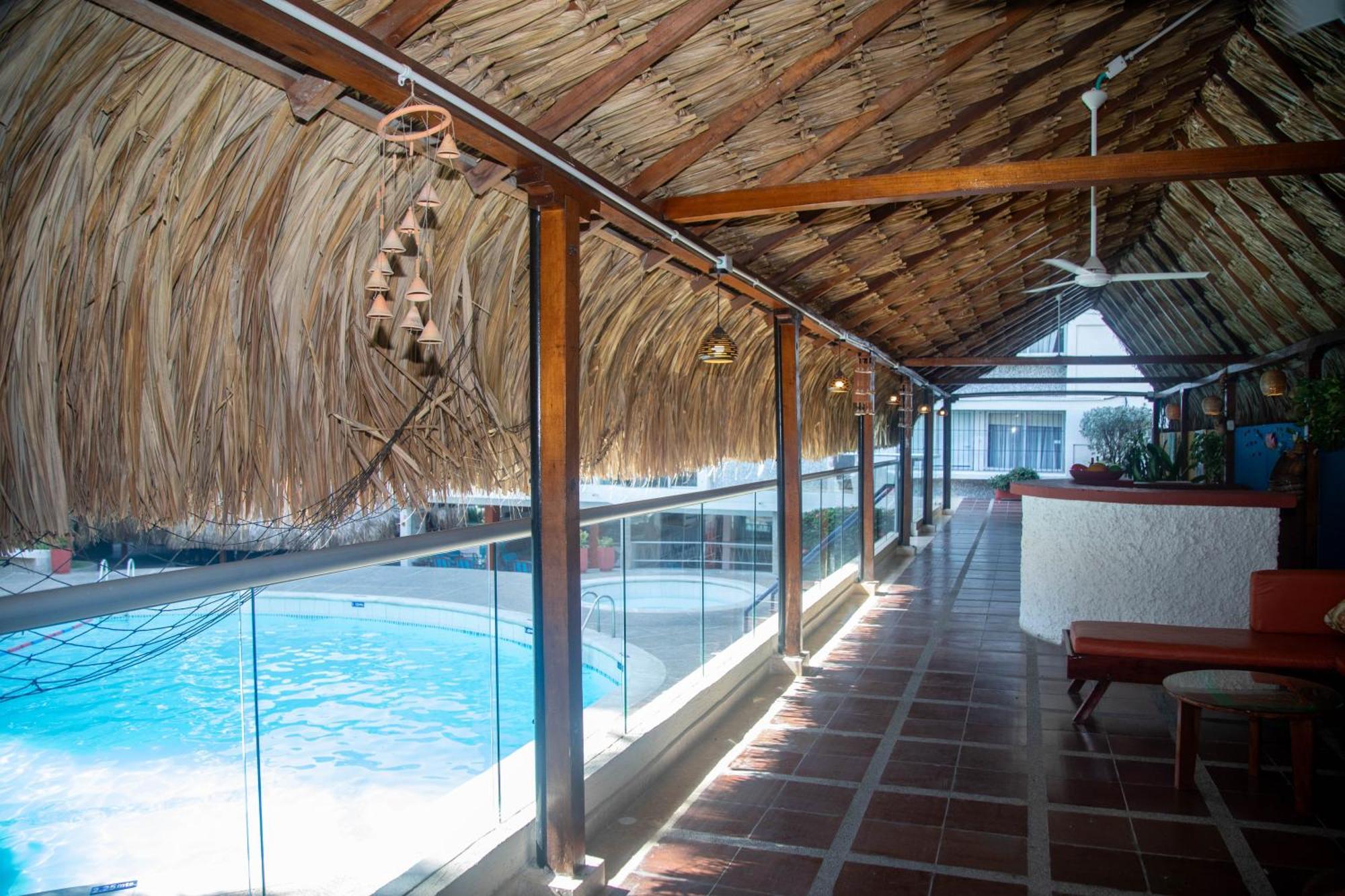 Hotel Bahia Cartagena エクステリア 写真