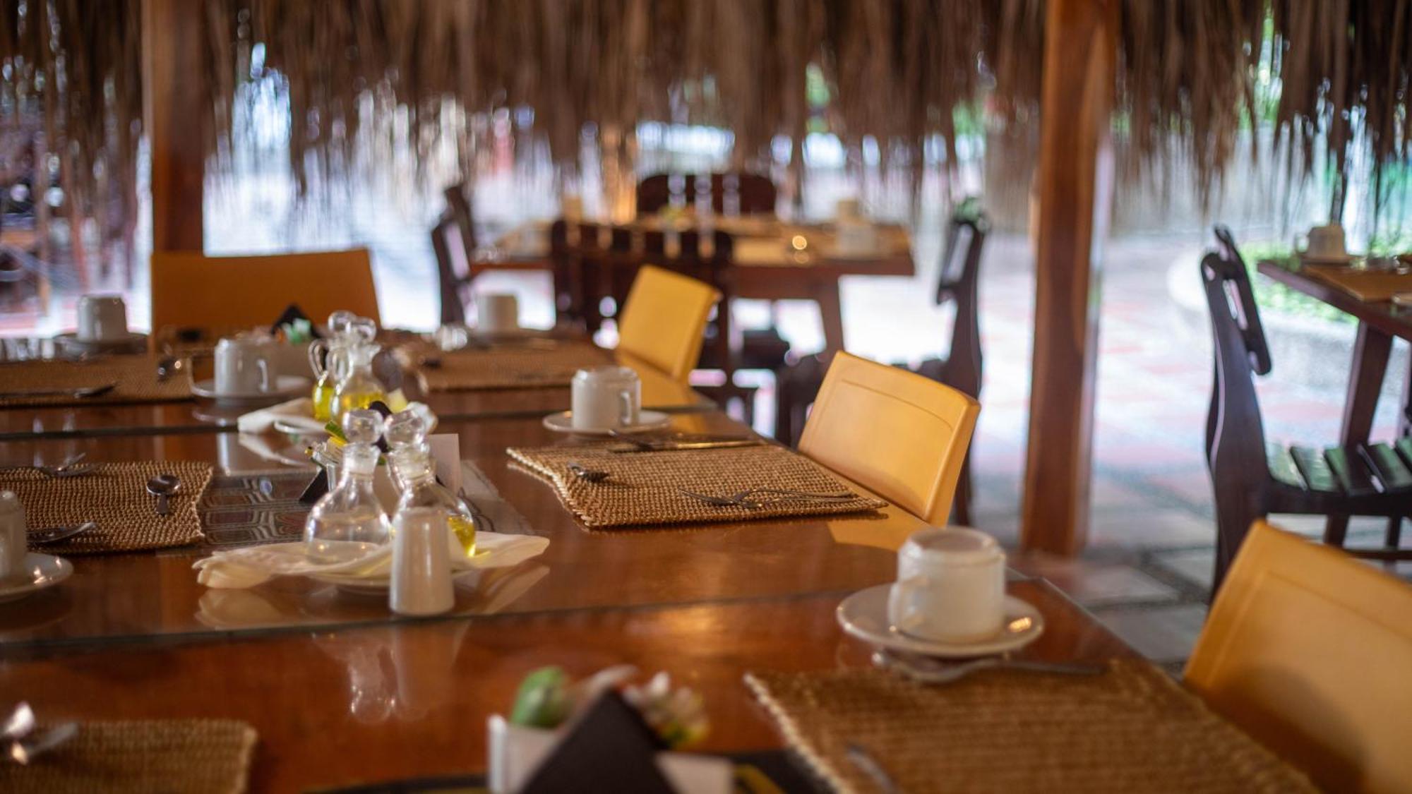 Hotel Bahia Cartagena エクステリア 写真